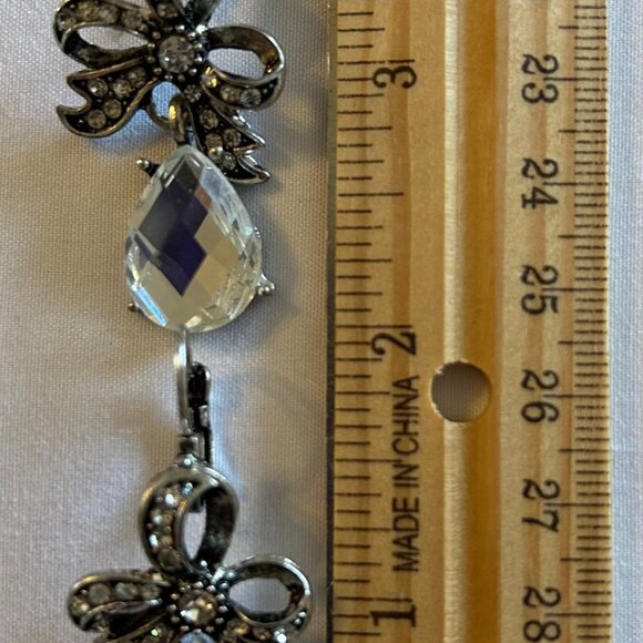 Crystal drop earrings - Picture 2 of 2
